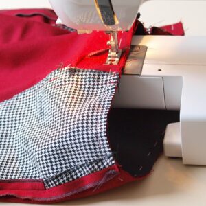 ourlet machine jupe droite avec doublure
